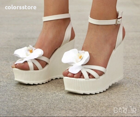 Сандали на платформа - бяла кожа - KGRT66 