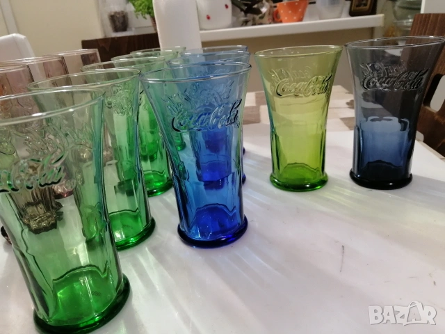 Колекция от 16 чаши Coca-Cola , снимка 3 - Колекции - 53501551