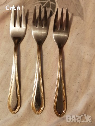 Вилици със златен кант