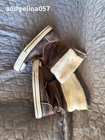 Високи кецове Converse , снимка 3 - Кецове - 52976763