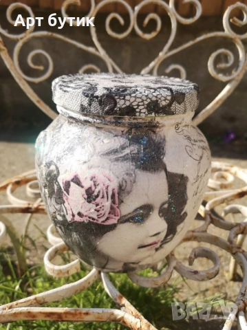 Арт бурканчета с мед за подарък за гости