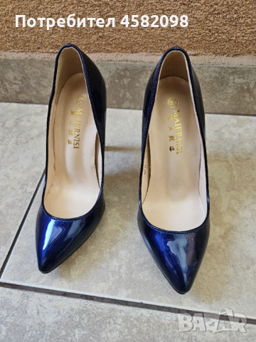 Елегантни дамски обувки 