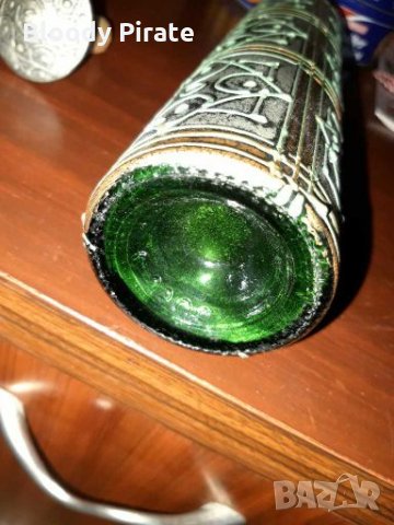 Стара бутилка със сребърен обков, снимка 8 - Антикварни и старинни предмети - 28172144