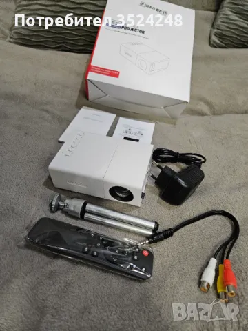 Mini LED Projector , снимка 2 - Плейъри, домашно кино, прожектори - 49123144