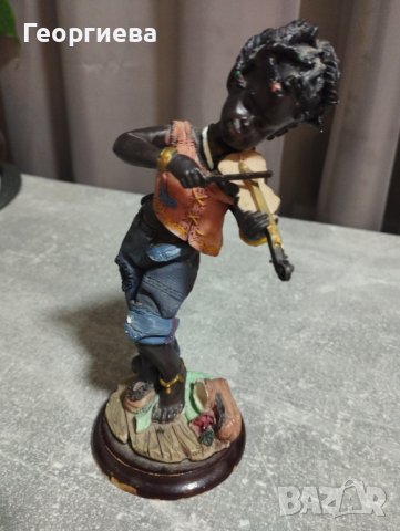 Продавам фигурка , снимка 2 - Колекции - 43361325