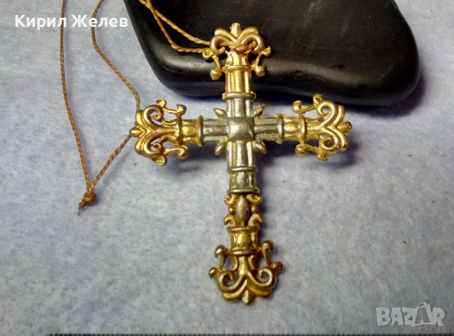 СТАР в БАРОКОВ СТИЛ ПОЗЛАТЕН ГОЛЯМ НАГРЪДЕН КРЪСТ МАЙСТОРСКА РЕТРО АРТ ИЗРАБОТКА 38144, снимка 10 - Антикварни и старинни предмети - 51255663