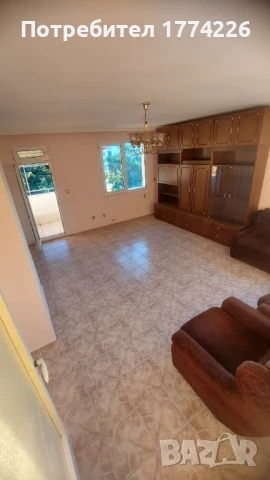 Продавам тристаен апартамен в кв. Калето