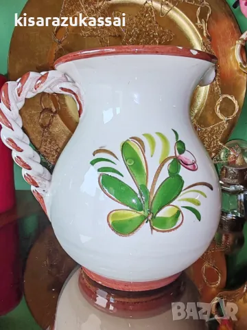 Красива каничка с плетена дръжка и свежи цветове., снимка 2 - Други - 48815857