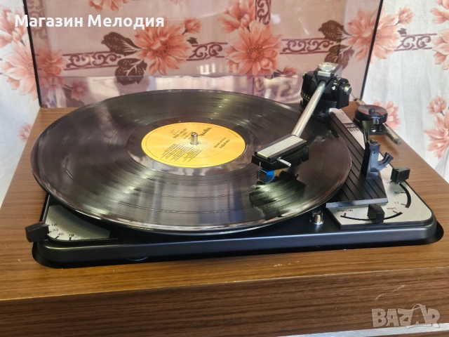 Грамофон DUAL 1015  В отлично техническо и визуално състояние., снимка 14 - Грамофони - 49437523