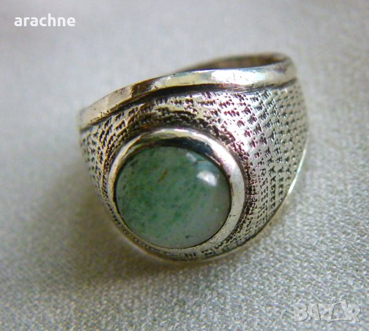 Стар сребърен пръстен с нефрит, снимка 2 - Пръстени - 43031736