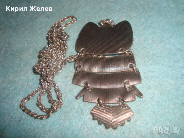 ВИНТИДЖ ФИГУРАЛЕН АРТ МОДЕН МЕДАЛЬОН - БУХАЛЧЕ с КРАСИВА ЗДРАВА ВЕРИЖКА 74331, снимка 3 - Колиета, медальони, синджири - 35364247