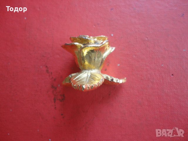 Страхотен бронзов свещник роза миньон , снимка 6 - Декорация за дома - 43525613