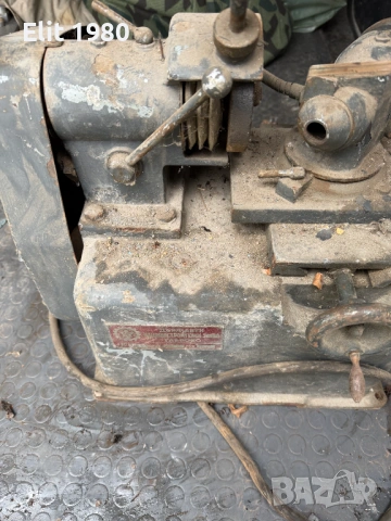 Продавам машина за шлайфане на клапани