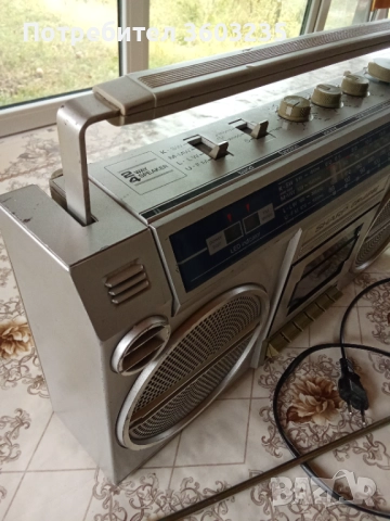 Радиокасетофон Шарп, снимка 3 - Радиокасетофони, транзистори - 52161702