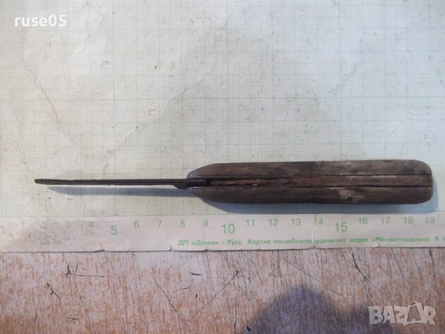 Ножка стара с дървени чирени, снимка 4 - Колекции - 53135115