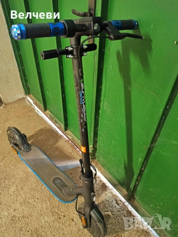 Тротинетка - Xiaomi MI Scooter Essential 250W, снимка 4 - Други спортове - 51525388