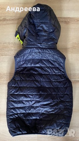 Детски елеци, снимка 2 - Детски якета и елеци - 38158394