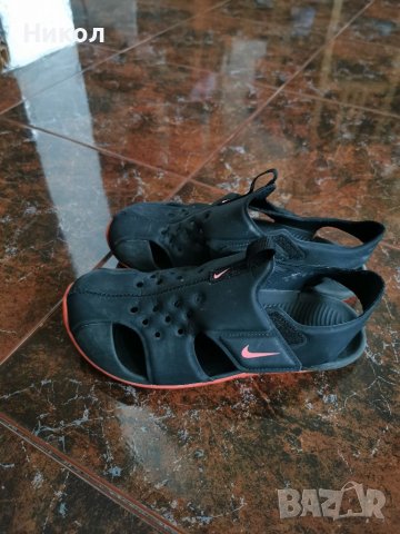 Сандали Nike