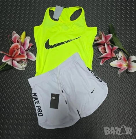 дамски екипи nike, снимка 2 - Спортни екипи - 51144041