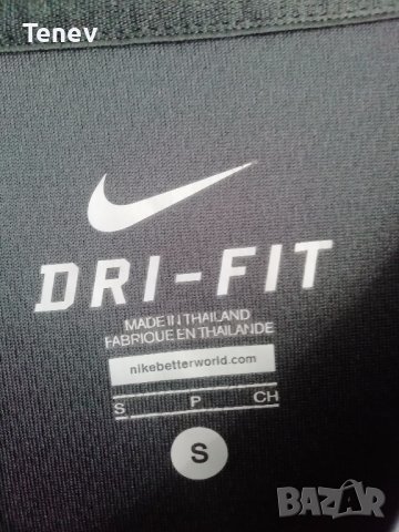 Manchester United Nike оригинална тениска Манчестър Юнайтед фланелка S, снимка 4 - Тениски - 37225265