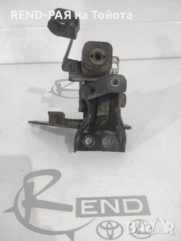 Ляв тампон за мотор Corolla Verso 2001-2003 1CD 