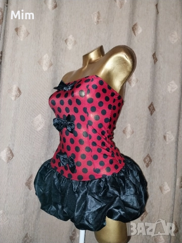 S Червена рокля на черни точки и прашка , снимка 6 - Рокли - 51815664