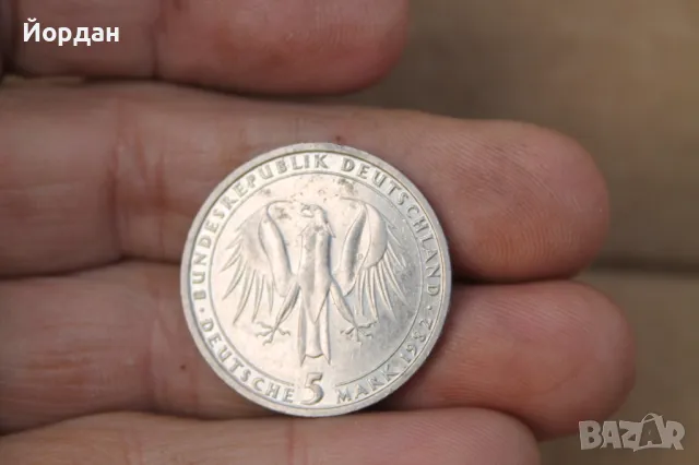 Монета 5 ''Deutsche mark'' 1982-ра година, снимка 4 - Нумизматика и бонистика - 47608356