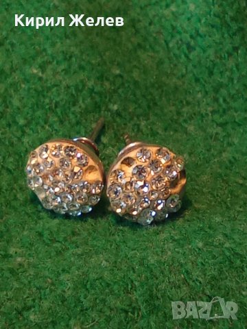 НЕЖНИ СРЕБЪРНИ ВИНТИДЖ АРТ ОБЕЦИ с БЯЛ ЕМАЙЛ и КРИСТАЛИ 30776, снимка 9 - Обеци - 40500276