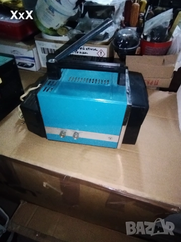 Стар телевизор за къмпинг (ретро), снимка 3 - Антикварни и старинни предмети - 52094312