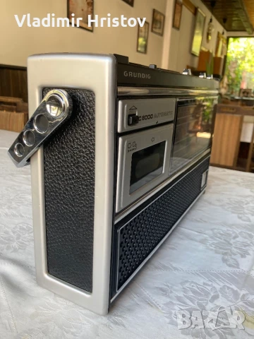 Grundig C6000, снимка 3 - Радиокасетофони, транзистори - 51294409