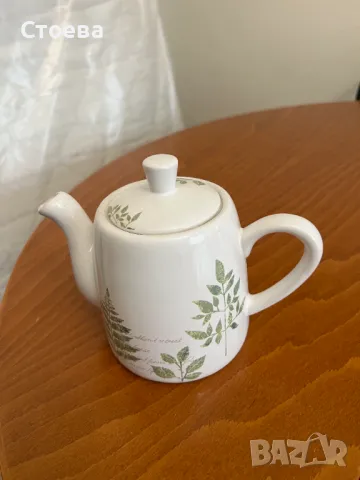 Английски чайник порцелан
