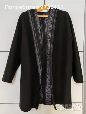 Манто, снимка 3 - Палта, манта - 47642602