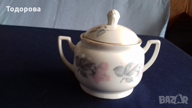 Порцеланова захарница