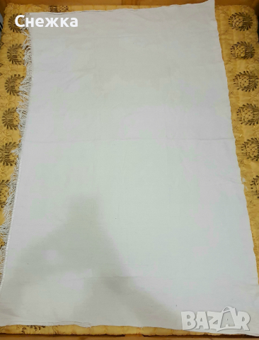 Тъкан чаршаф с ресни, снимка 1 - Покривки за легло - 36568047