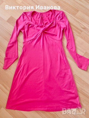 Рокля в барбенско розово