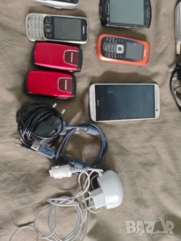 Продавам стари телефони GSM, снимка 4 - Други - 52475997