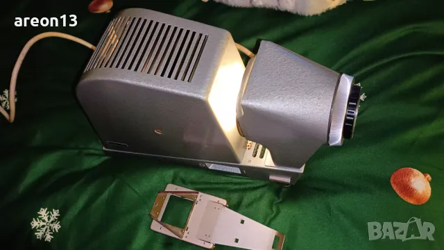 Диапроектор нов, снимка 3 - Плейъри, домашно кино, прожектори - 48575669