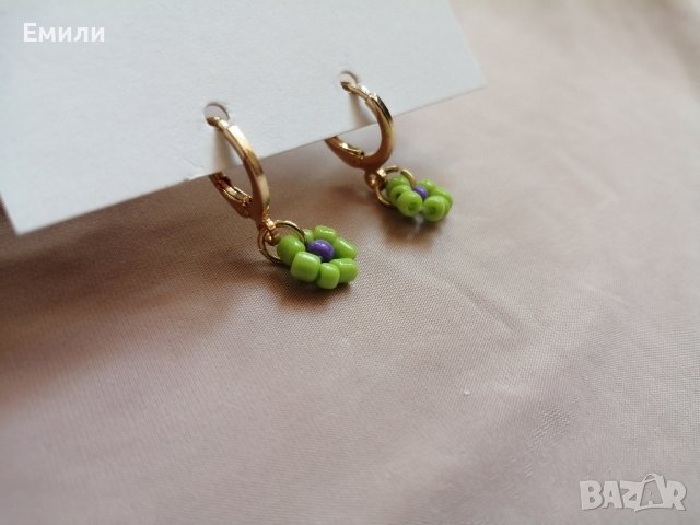 Дамски обеци в златист цвят с висулки цветя от мъниста в зелен и лилав цвят, снимка 9 - Обеци - 43838951