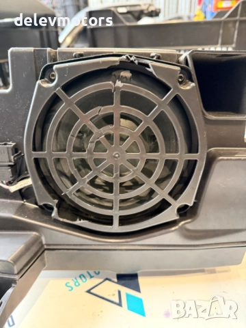 3V0035412 Subwoofer суббуфер от Skoda SuperB 2.0 TDI DSG 4x4 200 кс., двигател DTUA, 22000 км., 2022, снимка 5 - Части - 52874285