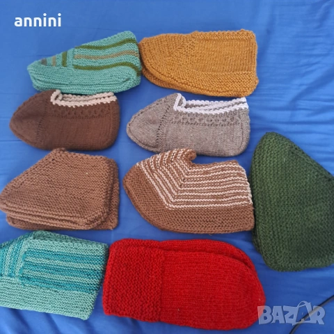 продавам плетени вълнени чорапи  два цвята, снимка 16 - Други - 33976635