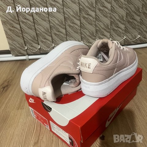 Nike Маратонки, снимка 2 - Маратонки - 43900467