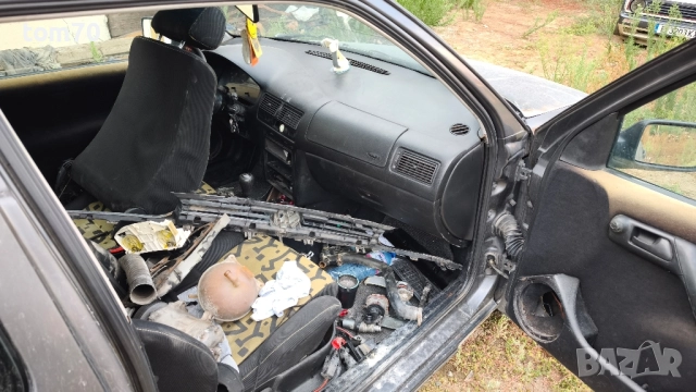 Голф 3, Vw Golf 3 GTI 2.0 115кс на части, снимка 11 - Автомобили и джипове - 51918413