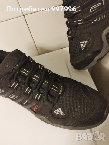 оригинални непромокаеми маратонки-ADIDAS terrex-42номер, снимка 4 - Маратонки - 53290218
