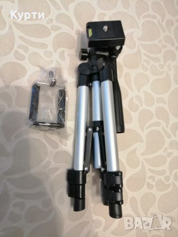 НОВ Универсален сгъваем статив за фотоапарат,камера,телефон , снимка 6 - Чанти, стативи, аксесоари - 26953765