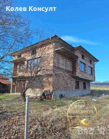 Продавам къща с. Татарево