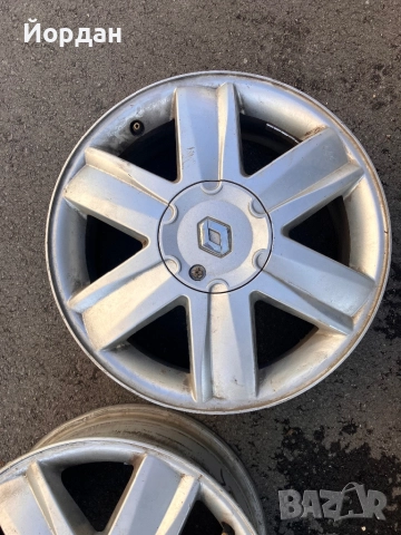 Джанти Рено 16 цола, снимка 3 - Гуми и джанти - 52453233