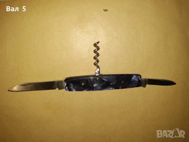 Старо ножче , ножка , чекийка Сърп и чук В . ТЪРНОВО, снимка 3 - Антикварни и старинни предмети - 51288673