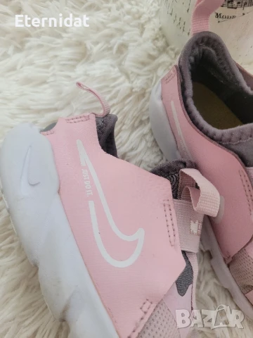 Розови маратонки NIKE за момиченце и кроксове , снимка 2 - Детски маратонки - 50836051