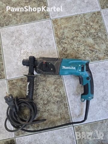 Продавам електрически перфоратор Makita HR2470, снимка 2 - Други инструменти - 52911652