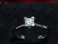 Класически пръстен с диамант, снимка 10